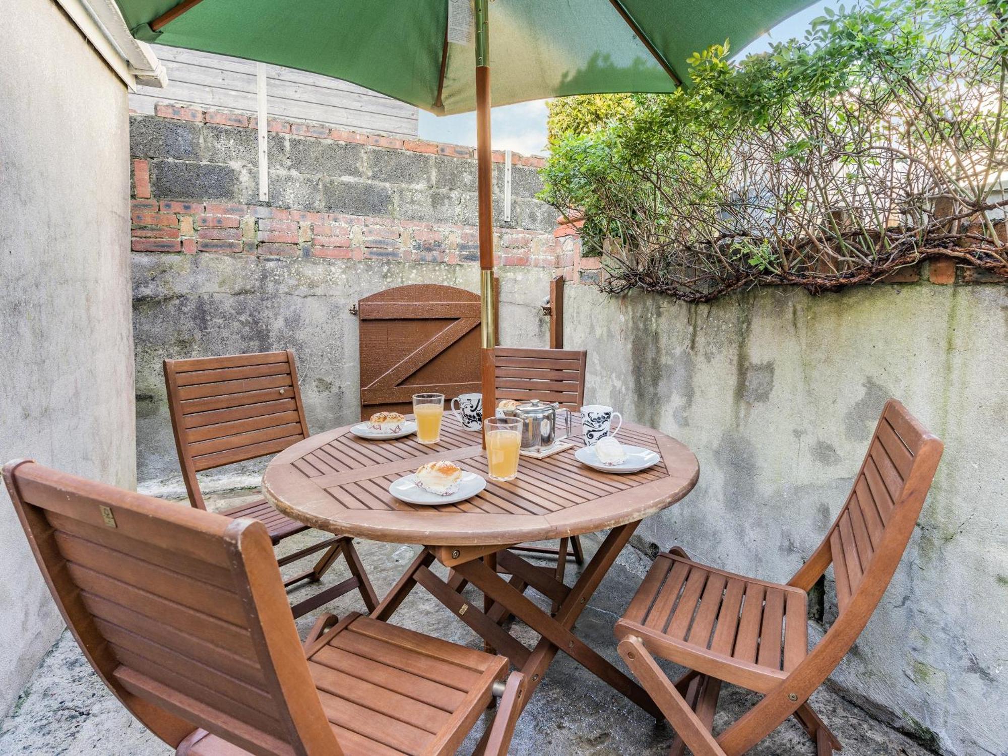 Rose Cottage Pembrey ภายนอก รูปภาพ